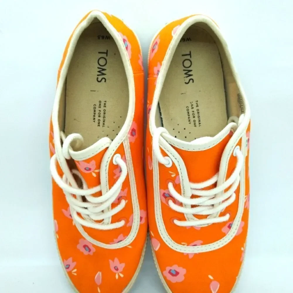 Toms Casual Canvas Sneakers‎ Women's Size 6.5 Orange